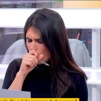 "Je pleure, ça ne va pas du tout" : Emilie Tran Nguyen prise d'une interminable quinte de toux face à Clémentine Célarié en direct sur franceinfo