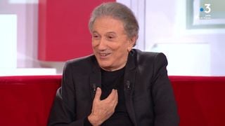 "Cyril Hanouna est doué" : Michel Drucker s'exprime sur l'audition de l'animateur de C8 devant l'Assemblée nationale