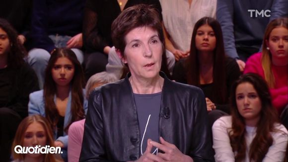 "C'est une gifle" : Christine Angot dénonce la Légion d'honneur remise à Thierry Ardisson