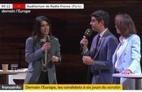 Gabriel Attal débarque à l'improviste sur Franceinfo.