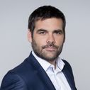 "Quels jeux !" : Matthieu Lartot remplace exceptionnellement Laurent Luyat à la co-présentation du talk de Léa Salamé ce jeudi soir sur France 2