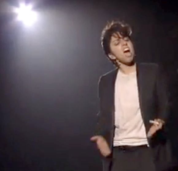 Lady Gaga en Jo Calderone sur la scène des MTV Video Music Awards 2011