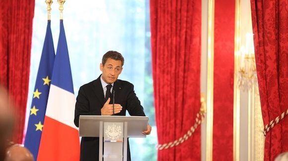 Crise boursière : Nicolas Sarkozy pourrait s'exprimer à la télévision