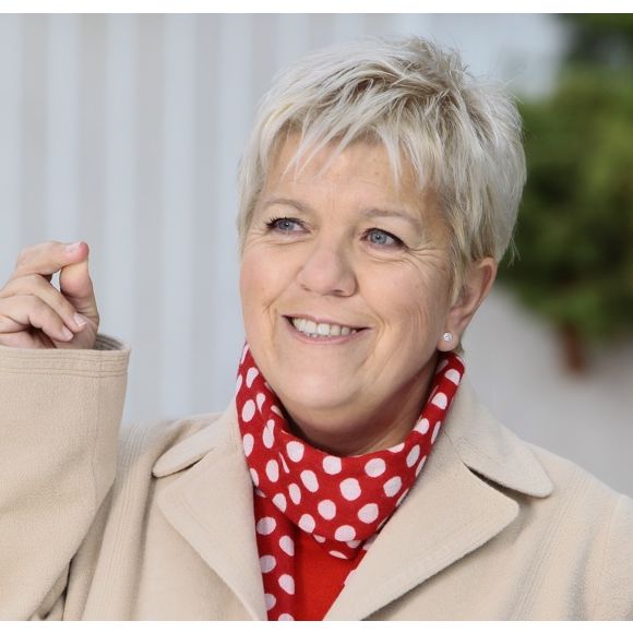 Mimie Mathy dans "Joséphine, ange gardien"