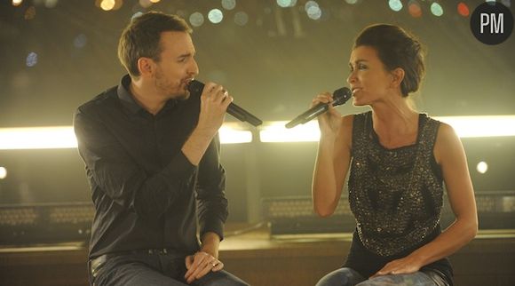 Jenifer et Christophe Willem en duo sur le plateau de "Direct Star sur Seine"