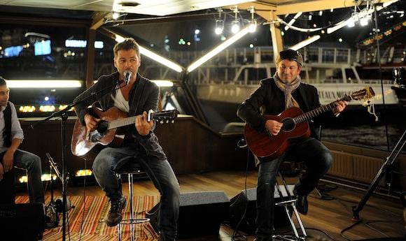 Christophe Maé sur le plateau de "Direct Star sur Seine"