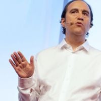 Aux portes du "Grand Journal" de Canal +, Xavier Niel (Free) prié de rentrer chez lui