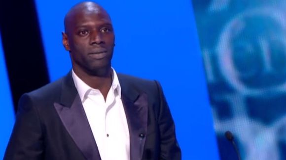 Zapping : Omar Sy remporte le César 2012 du meilleur acteur face à Jean Dujardin