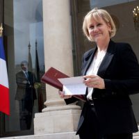 Nadine Morano pour la fin de l'anonymat sur Twitter