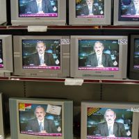 La télévision est devenu un "plaisir solitaire" pour les adolescents