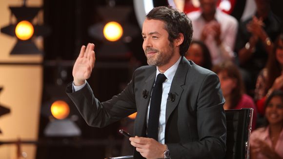 Des journalistes du "Petit Journal" de Yann Barthès interdits de carte de presse