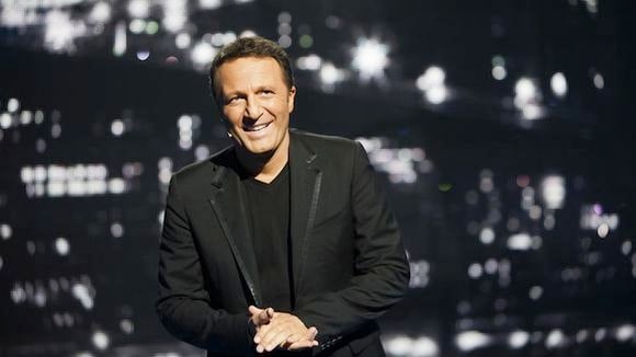 Arthur travaille sur une fiction humoristique pour France 2