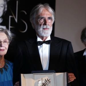 Michael Haneke décroche la palme d'or avec "Amour".