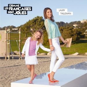 Laury Thilleman dans la nouvelle publicité de la Halle aux chaussures.