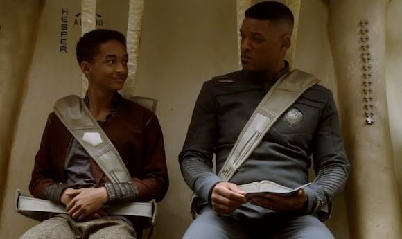 "After Earth" démarre en tête du box-office