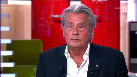 Alain Delon, invité dans "C à vous" sur France 5 le 2 septembre.