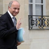 Changement climatique : Laurent Fabius reçoit les présentateurs météo du PAF !