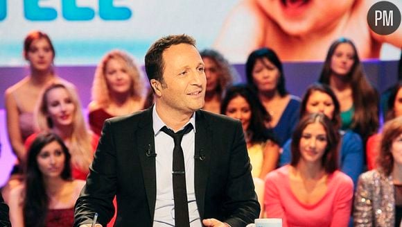 TF1 affiche son soutien à Arthur