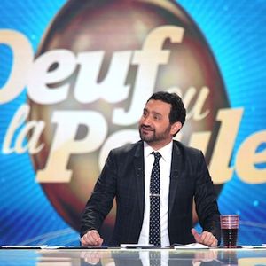 "L'Oeuf ou la Poule", "jeu de la saison" selon les TV Notes 2014.