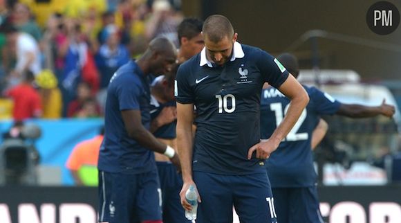 Karim Benzema déçu après la défaite des Bleus