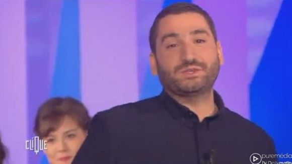 Mouloud Achour dans la dernière de l'hebdo "Clique"