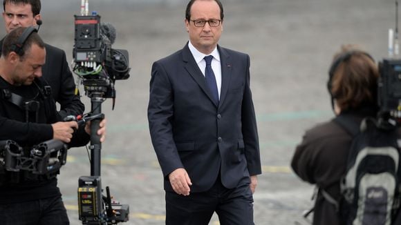 François Hollande dément son mariage avec Julie Gayet