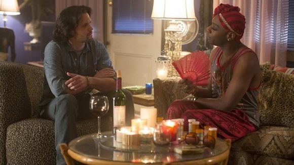 "True Blood" : Nelsan Ellis (Lafayette) accuse Luke Grimes d'avoir refusé de jouer un gay