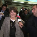 Cyrille Eldin décroche un sourire de Martine Aubry