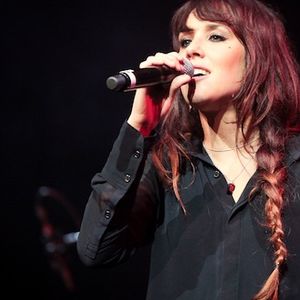 Zaz revient sur ses propos sur la "légéreté" de Paris sous l'Occupation