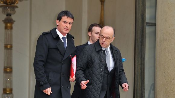 Attentat à "Charlie Hebdo" : Le gouvernement appelle les médias à la "responsabilité"