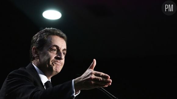 Nicolas Sarkozy porte plainte contre "Le Parisien"