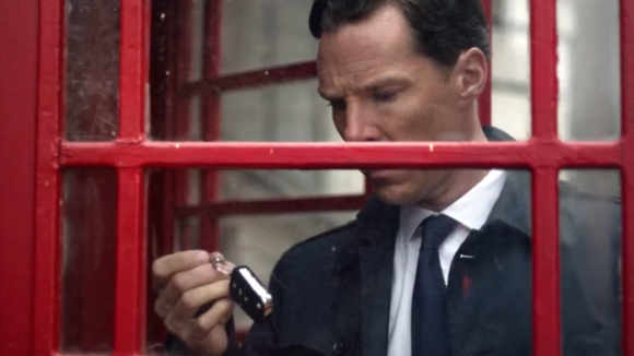 Pub : Benedict Cumberbatch retrouve le personnage de "Sherlock"