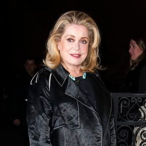 Catherine Deneuve déplore l'introduction du numérique