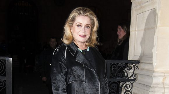 Catherine Deneuve déplore l'introduction du numérique