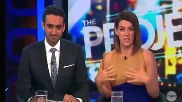 La robe très gênante d'une journaliste australienne amuse les téléspectateurs