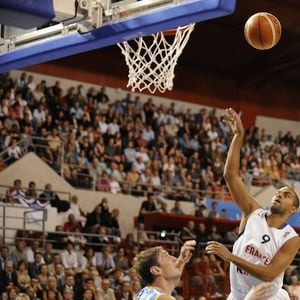 Tony Parker et ses partenaires sont champions d'Europe en titre