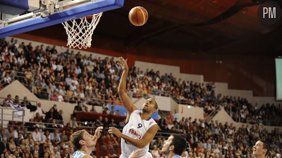 Tony Parker et ses partenaires sont champions d'Europe en titre