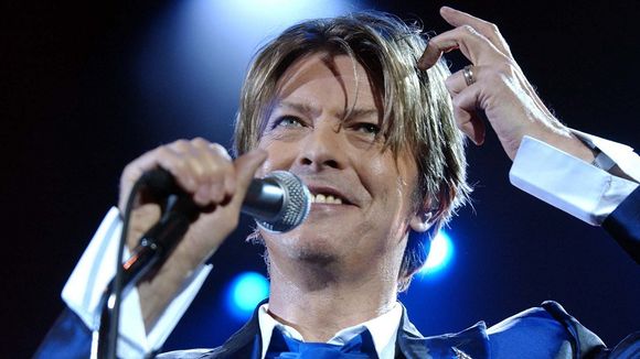 Mort de David Bowie : Les chaînes rendent hommage à l'artiste