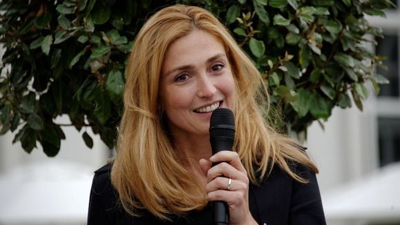 Une interview de Julie Gayet trapée de "Télérama" ?