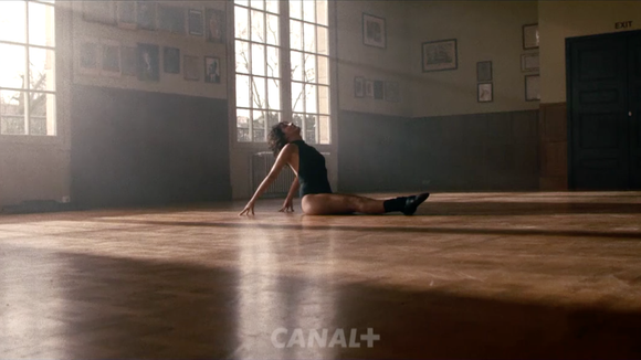 César 2016 : Florence Foresti parodie "Flashdance" pour la bande-annonce