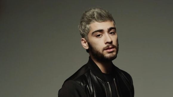 Clip de "Pillowtalk" : Zayn de One Direction dévoile son premier single solo