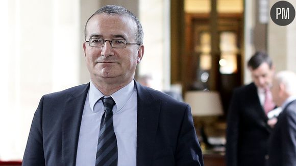 Hervé Mariton signe une tribune contre la chaîne d'info publique