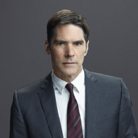 Viré d'"Esprits criminels", Thomas Gibson raconte l'incident qui a tout déclenché