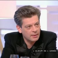 "C à vous" : Benjamin Biolay s'agace que Laurent Ruquier "lui fasse la morale"