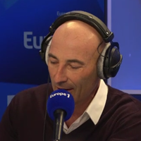 Europe 1 : Devant Arnaud Lagardère, Nicolas Canteloup se moque des nouveaux locaux