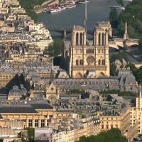 Notre-Dame de Paris : Stéphane Bern et Marie-Sophie Lacarrau aux commandes d'un prime spécial ce soir sur France 2