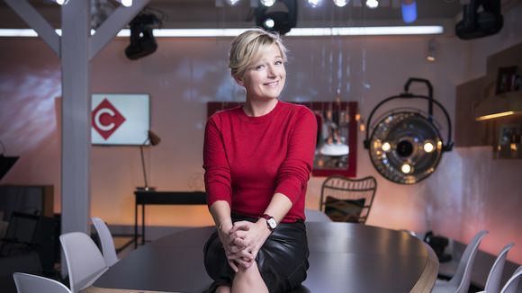Audiences access 19h : "DNA" bon leader, "C à vous" plus suivi que "Chasseurs d'appart'", "Les mamans" au plus haut