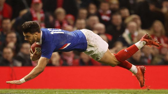 Audiences samedi: le rugby profite au JT de France 2, record historique pour "20h30 le samedi"