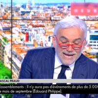 Déconfinement : Pascal Praud se paye E. Philippe qui "traite les Français comme des enfants"