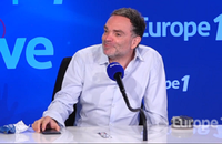 "Je suis en préparation de 'Podium 2'" : 17 ans après, Yann Moix annonce la suite de "Podium"